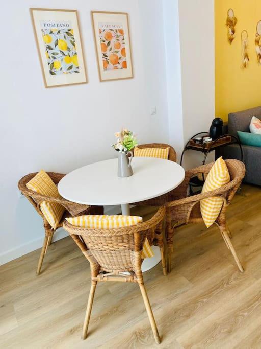 Beautiful And Charming Loft In Russafa Soho Apartment Valencia Exterior photo