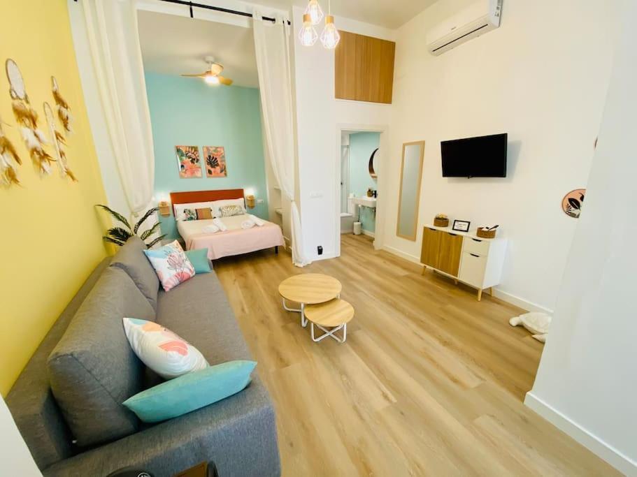 Beautiful And Charming Loft In Russafa Soho Apartment Valencia Exterior photo
