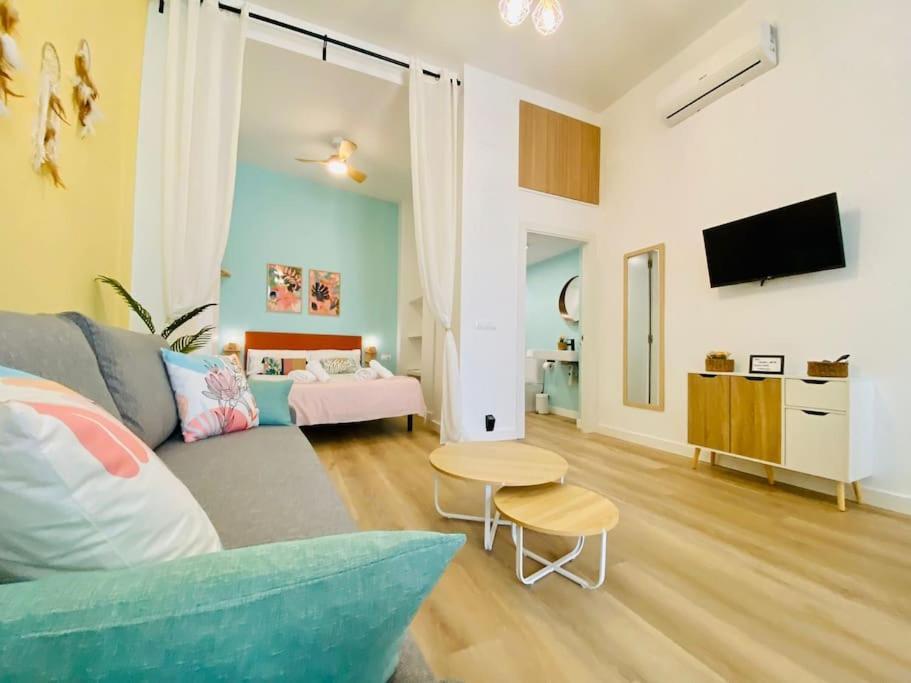 Beautiful And Charming Loft In Russafa Soho Apartment Valencia Exterior photo