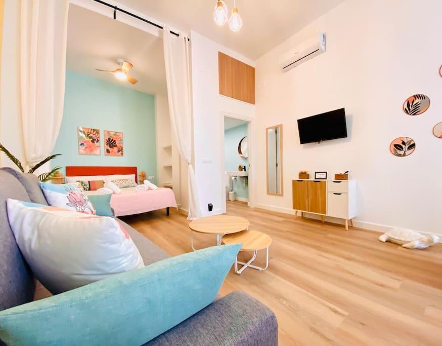 Beautiful And Charming Loft In Russafa Soho Apartment Valencia Exterior photo